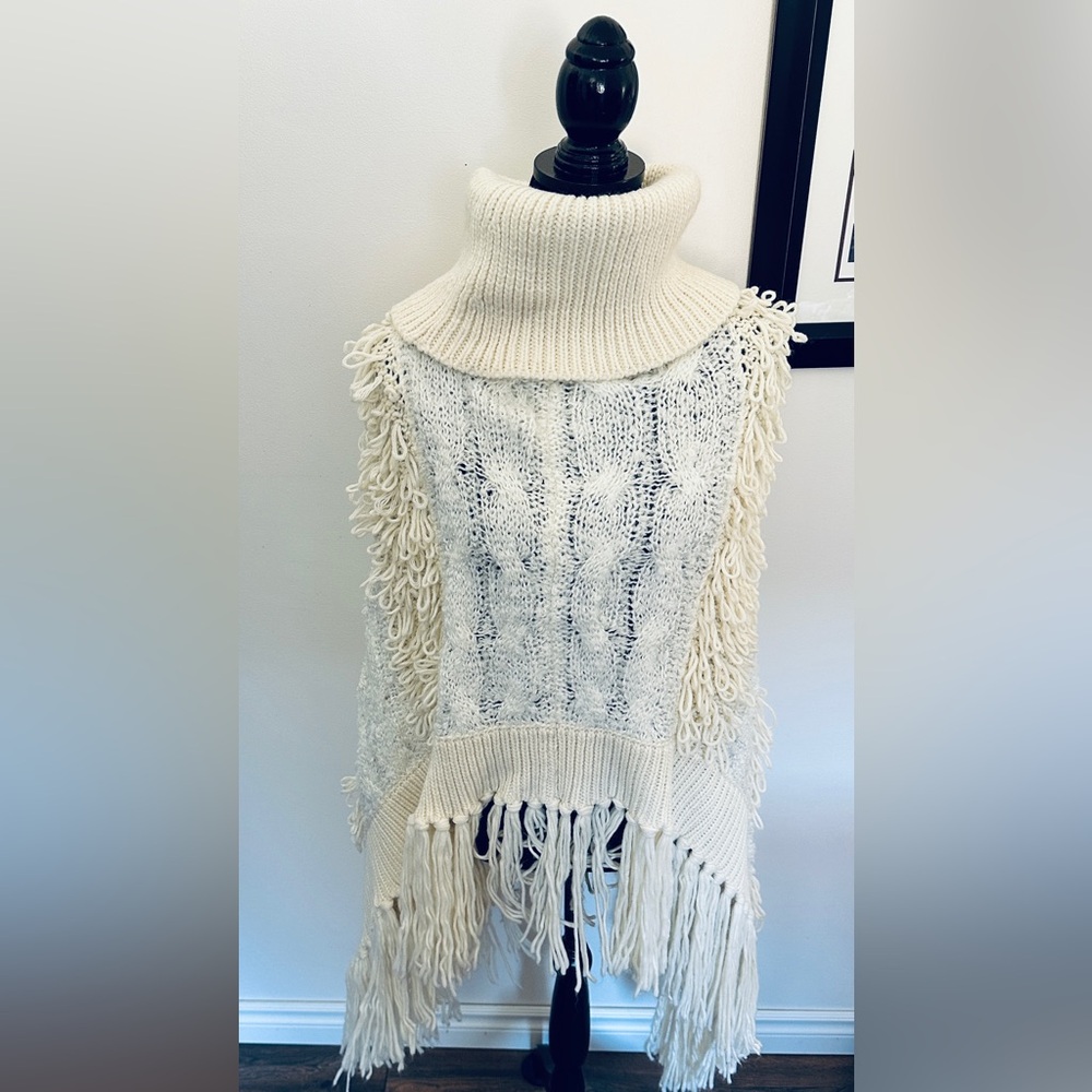 Madison 88 Turtle Neck Shawl